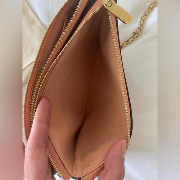 Louis Vuitton Double Zip Pouchette - Picture 7 of 14